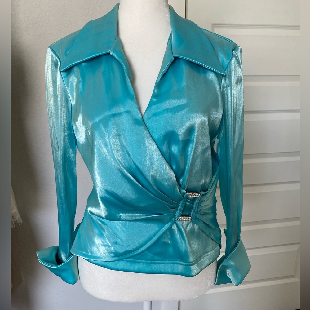 Vintage Cachet Blue Shimmer Top